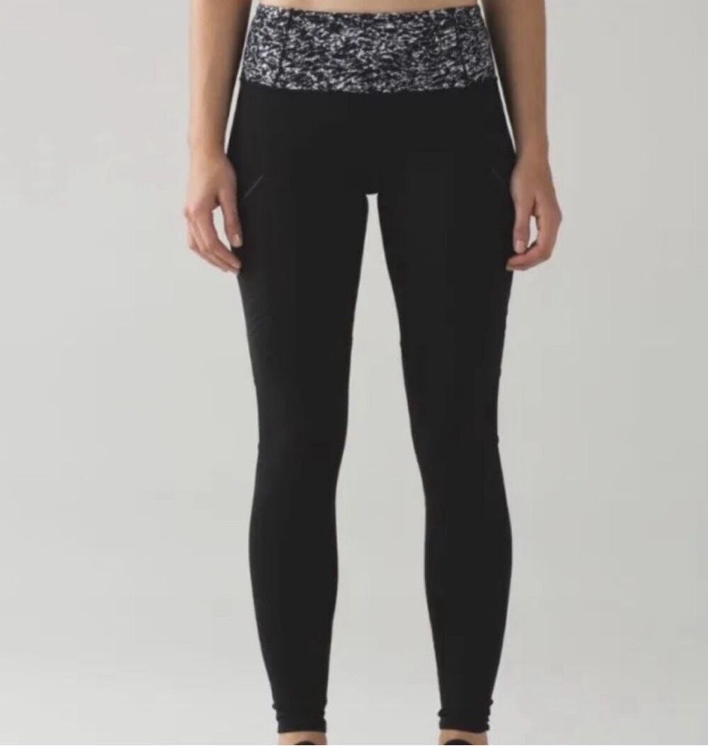 Lululemon Athletica Fresh Tracks Reflective Leggings Black  Size 4